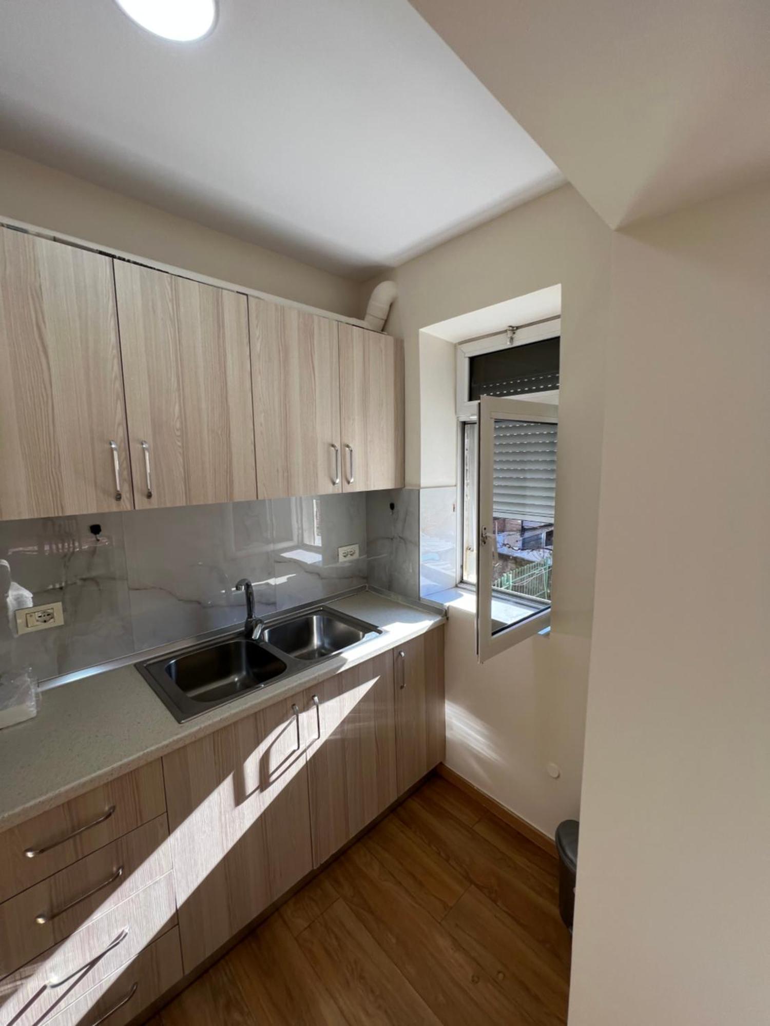 Skanderbeg Square Apartment 티라나 외부 사진
